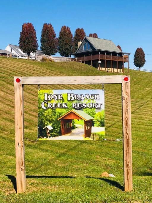 Cabin With New Hot Tub, Near Dollywood .2Bd.2Ba.Sleeps6.Bbq セバービル エクステリア 写真